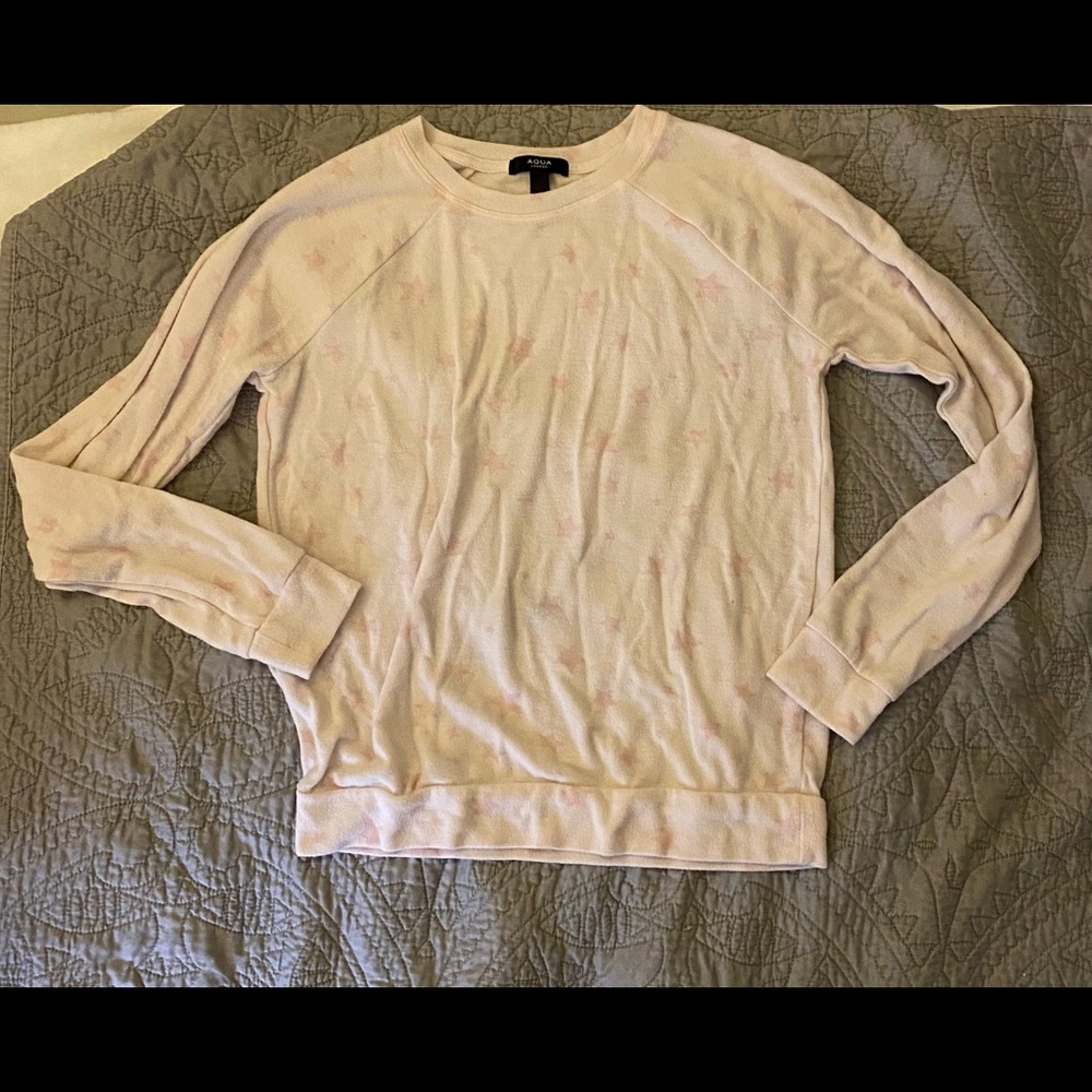 Fits size XS/S and purchased from Bloomingdale’s.